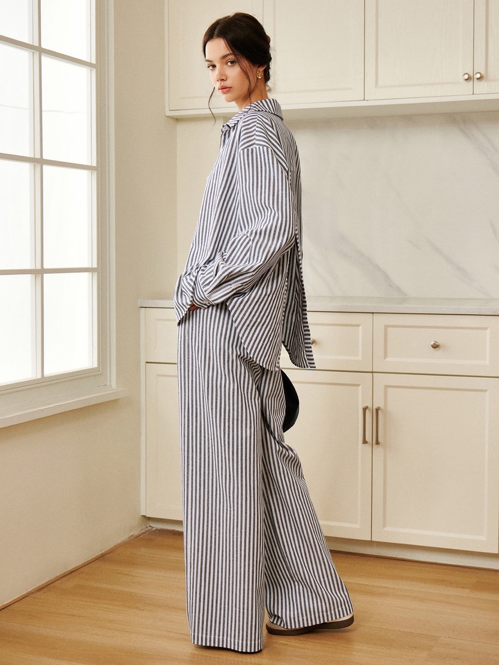 *NWT* Cotton and Linen Pinstripe Loose Shirt